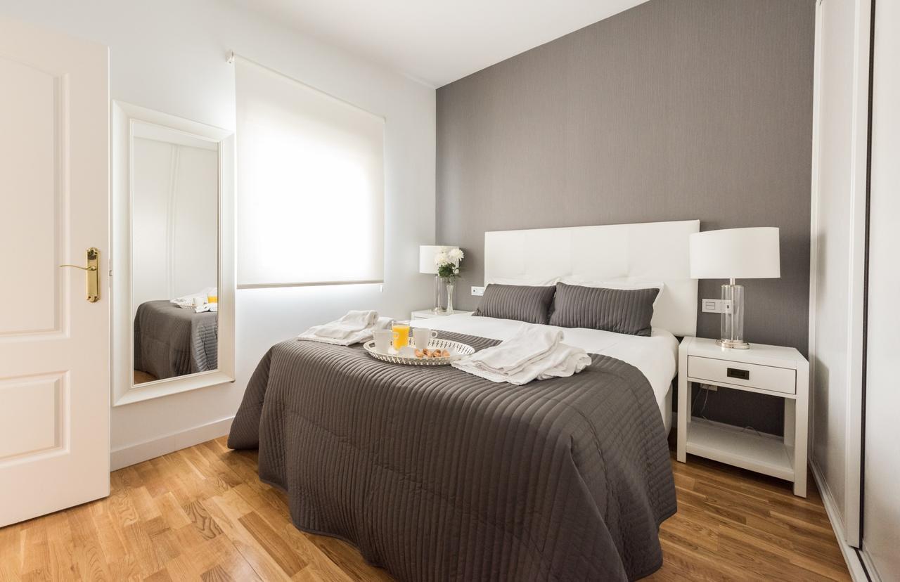 Latina Suite Madrid Exteriör bild