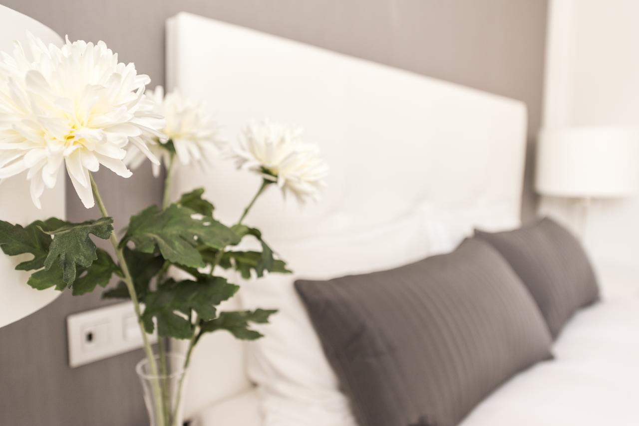 Latina Suite Madrid Rum bild
